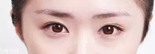 眉粉怎么選顏色好看？淺咖色不挑膚色