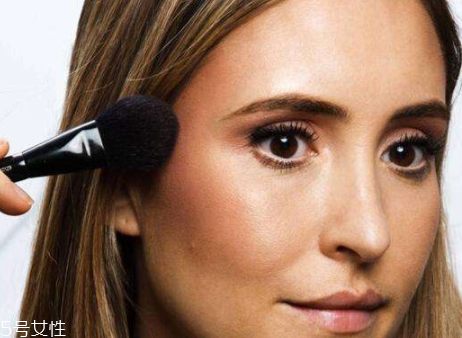 眉粉可以當(dāng)修容粉用嗎？這些眉粉顏色可以修容