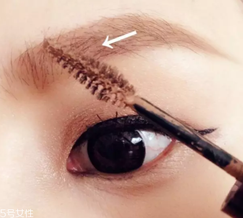 染眉膏可以洗掉嗎？防水染眉膏要卸妝