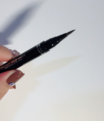 dior迪奧眼線筆怎么打開？迪奧眼線筆怎么用