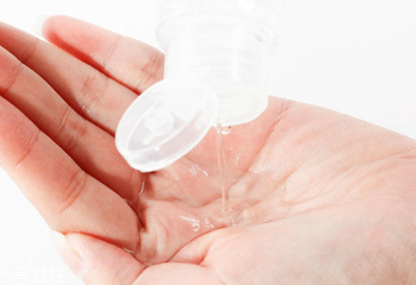 江原道卸妝水適合敏感肌嗎？敏感皮放心用