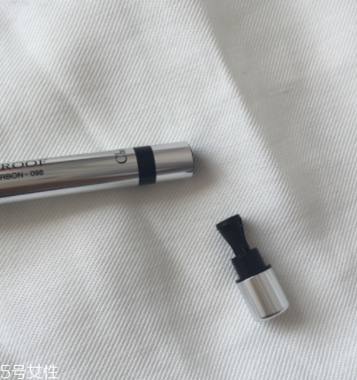 dior迪奧眼線筆多少錢一支？