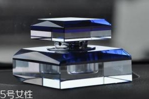 車載香水什么味道好？長途駕駛用醒香型香水