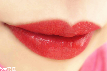 菲詩(shī)小鋪豆沙色和沙灘色哪個(gè)好看？沙灘色更成熟