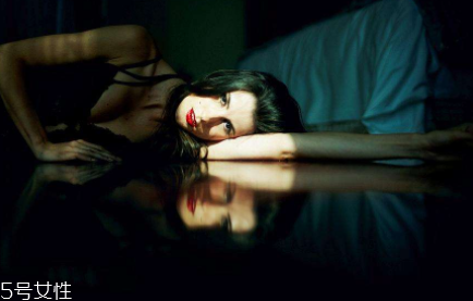 香水后調(diào)大概要多久？3到5小時(shí)就是后調(diào)