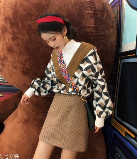 怎么穿衣服更淑女？輕松提升你的優(yōu)雅魅力