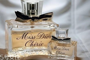 香水太濃如何稀釋？用柑橘香味混合