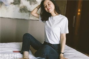 牛仔褲太長怎么剪好看？褲子太長別擔(dān)心