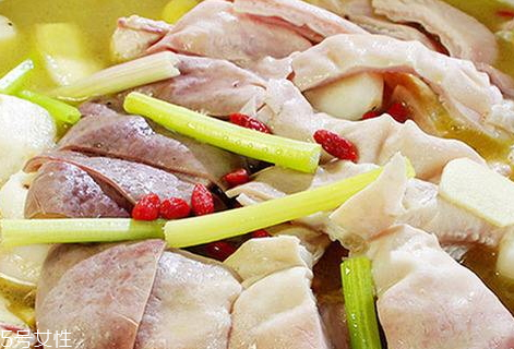 豬肚熱量高嗎 豬肚熱量不高 豬肚熱量高嗎 豬肚熱量不高