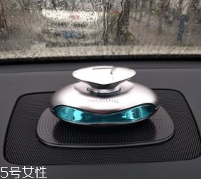 汽車香水真假辨別 真香水沒有酒精味 汽車香水真假辨別 真香水沒有酒精味