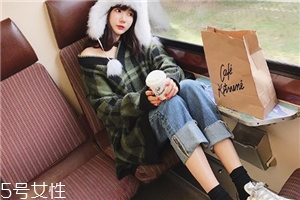 牛仔褲腰低了怎么加高？巧妙低腰變高腰