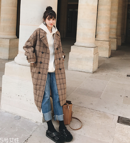 牛仔褲越重越好嗎？牛仔褲重量和質(zhì)量無關(guān)