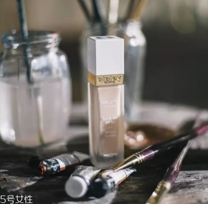 sisley希思黎和誰是一個(gè)檔次？