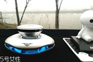 汽車香水座怎么加香水？用滴管注入原瓶