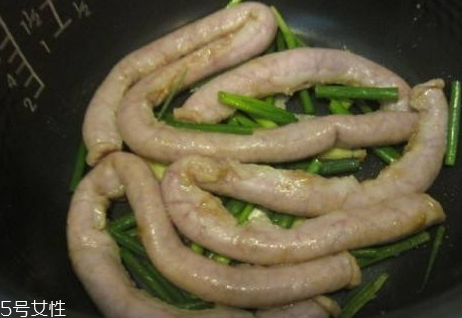 豬粉腸為什么會(huì)苦 原因這幾點(diǎn) 豬粉腸為什么會(huì)苦 原因這幾點(diǎn)