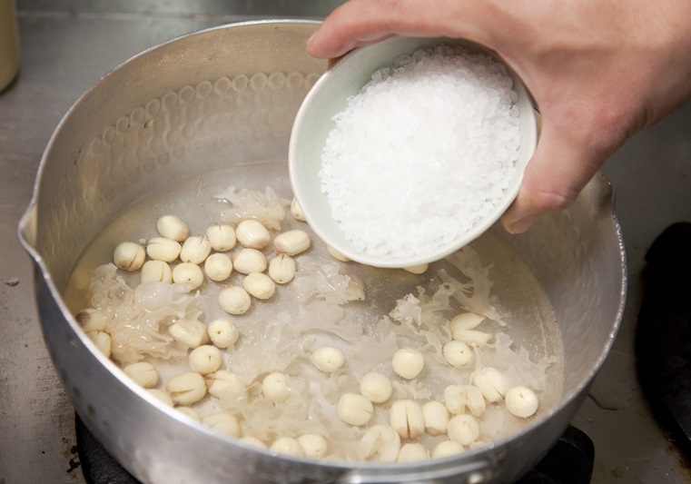 蓮子用涼水還是熱水泡 別先泡冷水 蓮子用涼水還是熱水泡 別先泡冷水