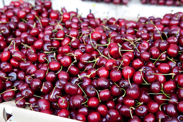 櫻桃怎么挑選 選擇結(jié)實的就對了 櫻桃怎么挑選 選擇結(jié)實的就對了