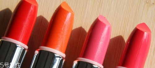 怎樣檢驗(yàn)口紅是否含鉛 涂口紅的誤區(qū) 怎樣檢驗(yàn)口紅是否含鉛 涂口紅的誤區(qū)