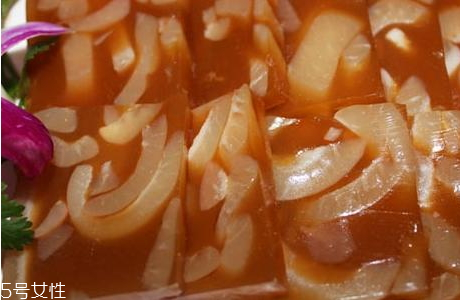 豬皮熱量高嗎 減肥期間不建議食用 豬皮熱量高嗎 減肥期間不建議食用