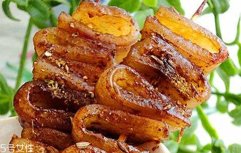 豬皮發(fā)黑什么原因 原因有兩點 豬皮發(fā)黑什么原因 原因有兩點