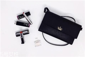 kate spade是幾線品牌？最適合年輕人的輕奢品牌