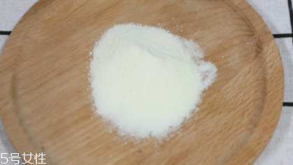 愛(ài)他美奶粉哪個(gè)版本好？白金版表現(xiàn)出色