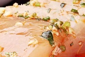 豬皮凍能冷凍嗎 冷凍保存時(shí)間更長 豬皮凍能冷凍嗎 冷凍保存時(shí)間更長