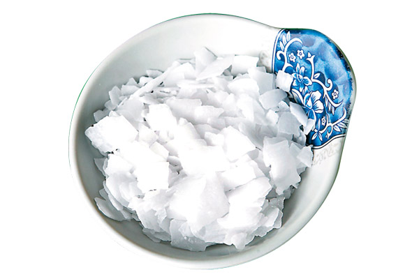 皮蛋和咸鴨蛋的區(qū)別 在家腌制好簡(jiǎn)單 皮蛋和咸鴨蛋的區(qū)別 在家腌制好簡(jiǎn)單