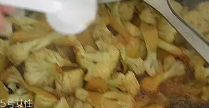 花椰菜炒肉怎么做好吃？這么做簡(jiǎn)單又美味