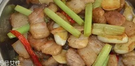 花椰菜炒肉怎么做好吃？這么做簡(jiǎn)單又美味