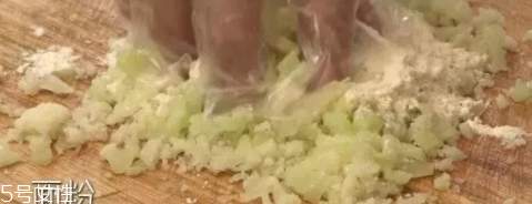 吃花菜可以減肥嗎？熱量低適合減肥時(shí)吃