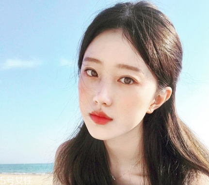 口紅顏色怎么搭配 口紅的用法 口紅顏色怎么搭配 口紅的用法