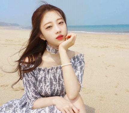 口紅顏色怎么搭配 口紅的用法 口紅顏色怎么搭配 口紅的用法