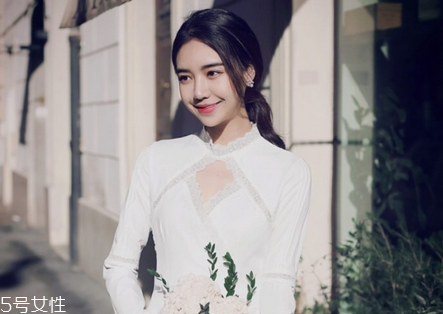 ck口紅專柜價格是多少 不沾杯的口紅涂法 ck口紅專柜價格是多少 不沾杯的口紅涂法