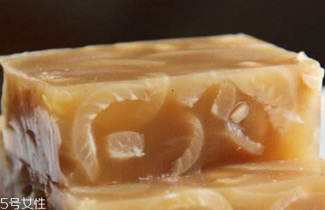 豬皮凍可以做面膜嗎 豬皮凍面膜功效 豬皮凍可以做面膜嗎 豬皮凍面膜功效