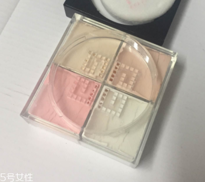 紀(jì)梵希散粉哪個色號最白？5號色白皙通透