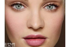 希思黎腮紅筆怎么用？這么做打造修長(zhǎng)小臉