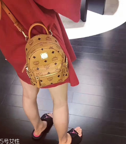 mcm是韓國還是德國的？辨識(shí)度超高的雙肩包品牌