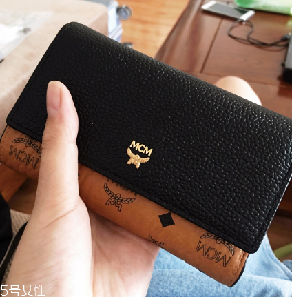 mcm錢包質(zhì)量怎么樣？超級(jí)耐用的高顏值錢包