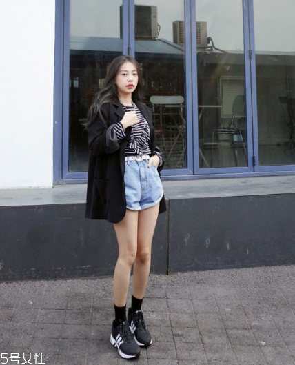 寬松西裝怎么搭配？玩轉(zhuǎn)oversize個(gè)性風(fēng)