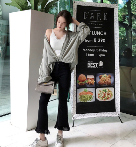 牛仔褲曬黃了怎么辦？牛仔褲應(yīng)避免暴曬