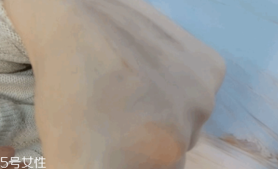 曼丹保濕卸妝水怎么樣？防水口紅卸不掉