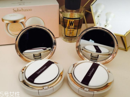 雪花秀氣墊BB霜好用嗎？很水潤(rùn)適合油皮