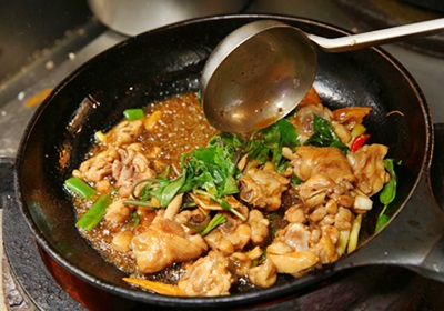 三杯雞的做法哪三杯 三杯雞的三杯是什么意思 三杯雞的做法哪三杯 三杯雞的三杯是什么意思