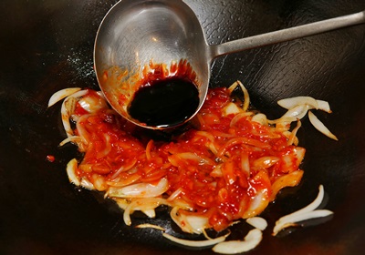 三杯雞的做法哪三杯 三杯雞的三杯是什么意思 三杯雞的做法哪三杯 三杯雞的三杯是什么意思