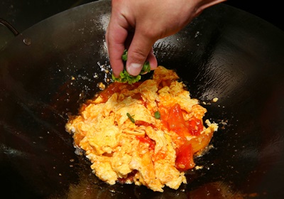 三杯雞的做法哪三杯 三杯雞的三杯是什么意思 三杯雞的做法哪三杯 三杯雞的三杯是什么意思