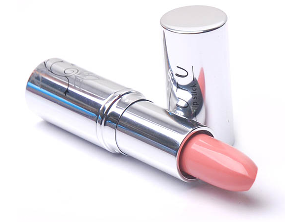 嘴唇厚怎么涂口紅顯薄 口紅的顏色選擇很重要 嘴唇厚怎么涂口紅顯薄 口紅的顏色選擇很重要