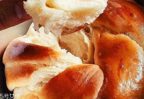 手撕面包怎么吃好吃 用手撕著吃 手撕面包怎么吃好吃 用手撕著吃