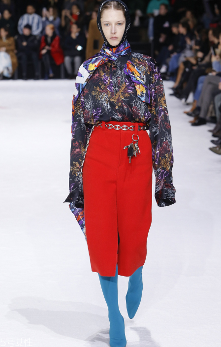 balenciaga巴黎世家2018秋冬系列好看嗎_有哪些款式？