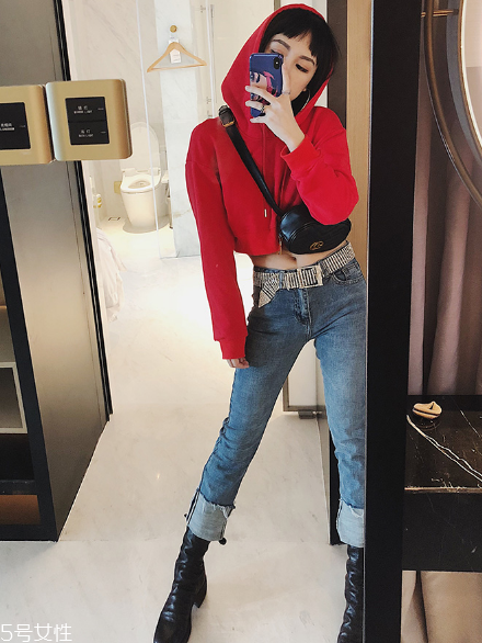 牛仔褲大腿太緊怎么辦？牛仔褲緊了別擔心